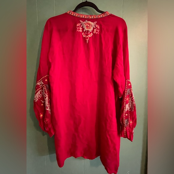 JOHNNY WAS RED floral embroidered tunic - Picture 3 of 5